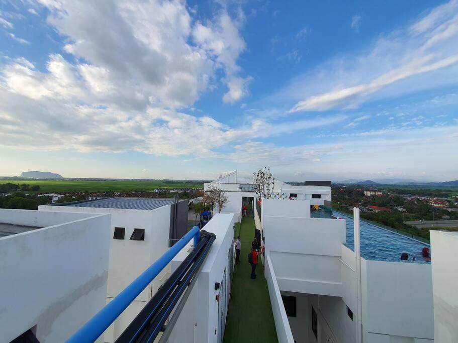 Myrumah Imperio Home , Alor Setar 3Br With Sky Infinity Pool Extérieur photo